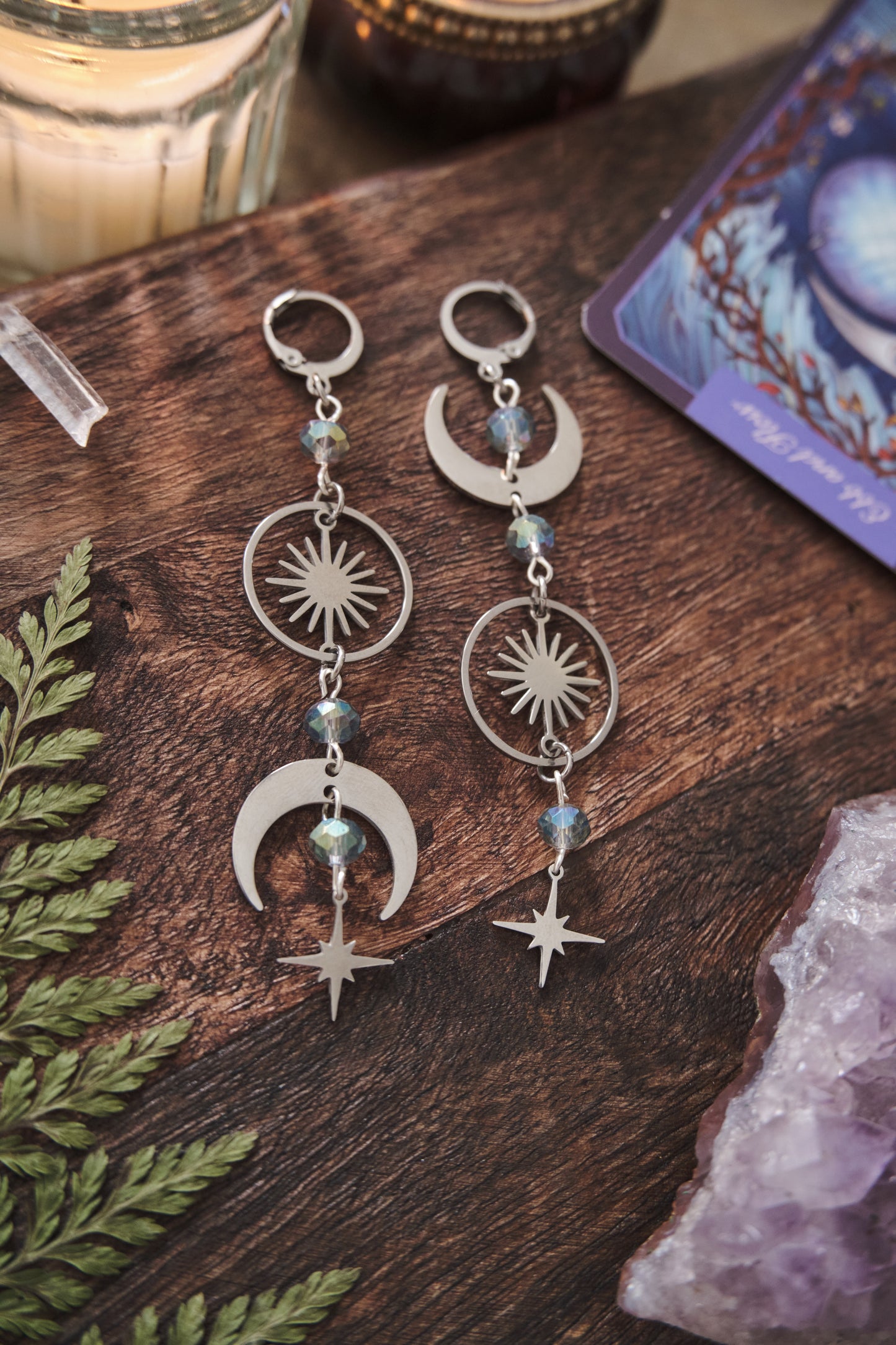 Pendientes Celestiales Desparejos Luna y Estrella .