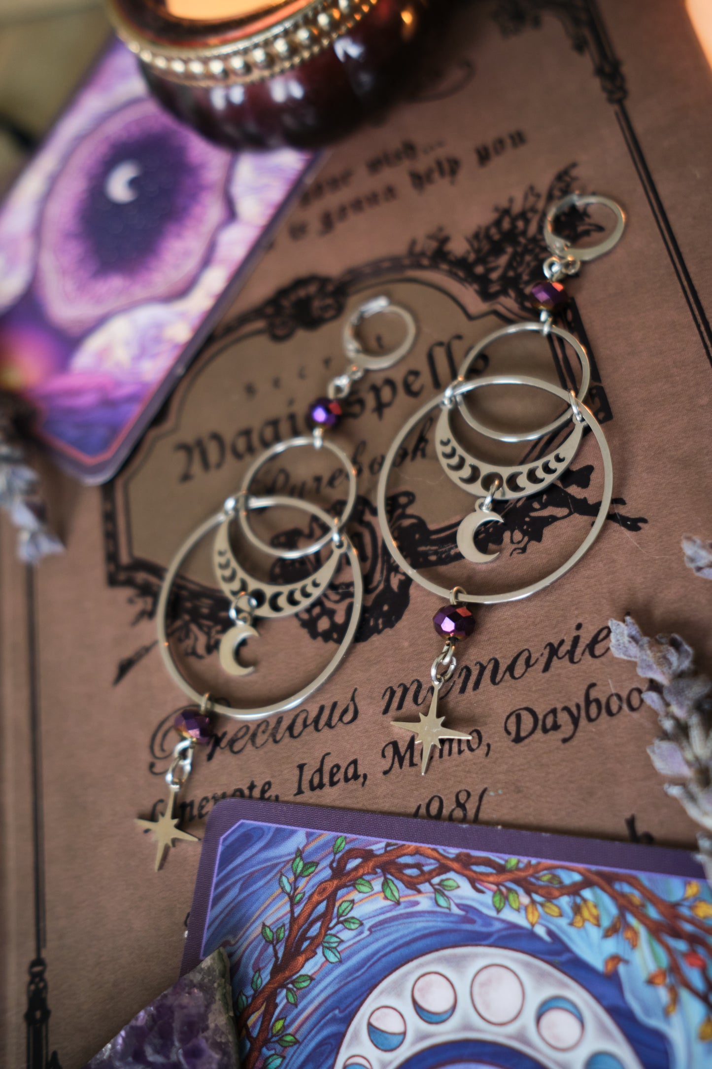 Pendientes Witchy con Lunas Estrellas y Fases Lunares