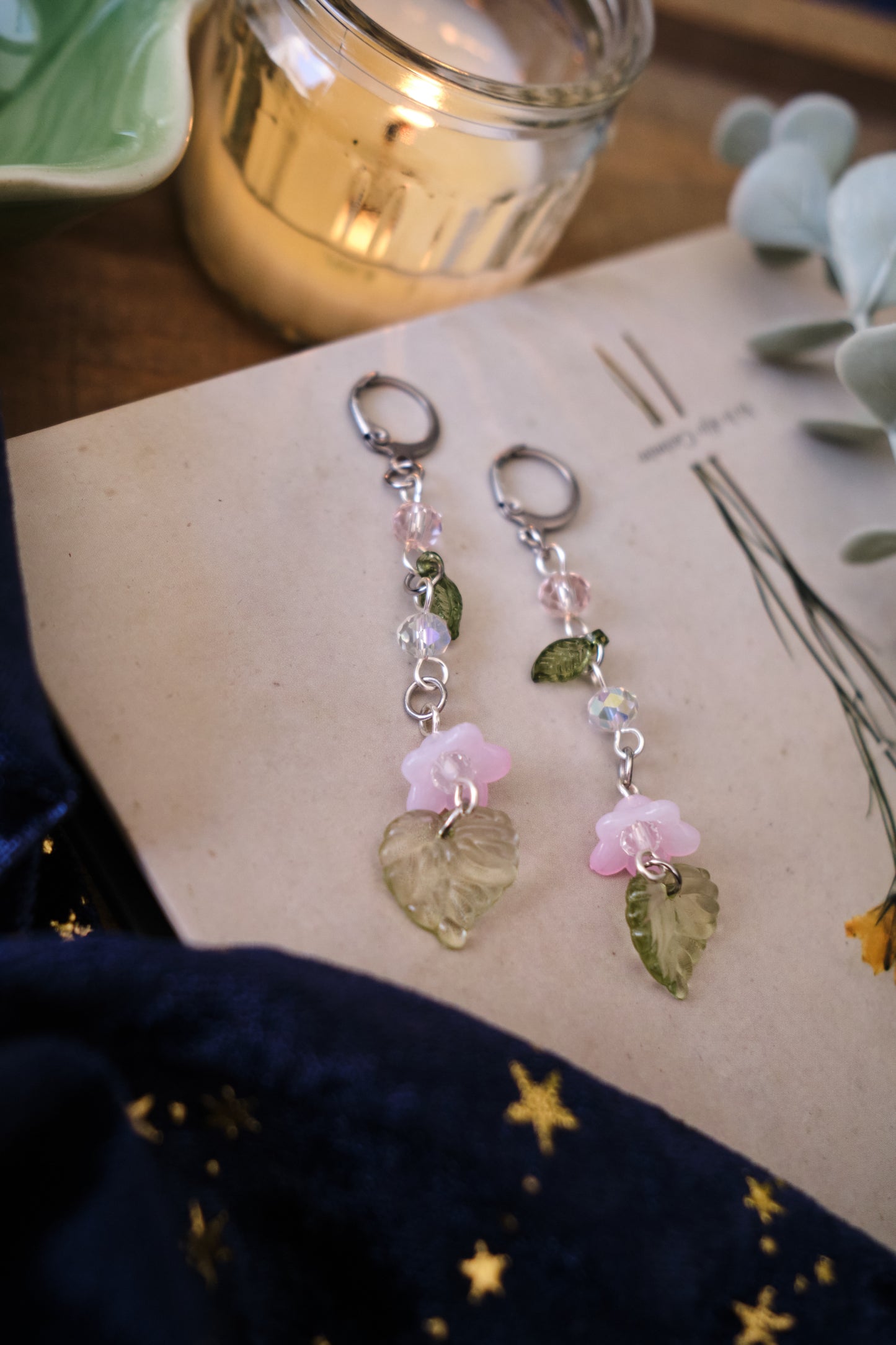 Pendientes Fairycore de Cuentas con Flores y Hojas