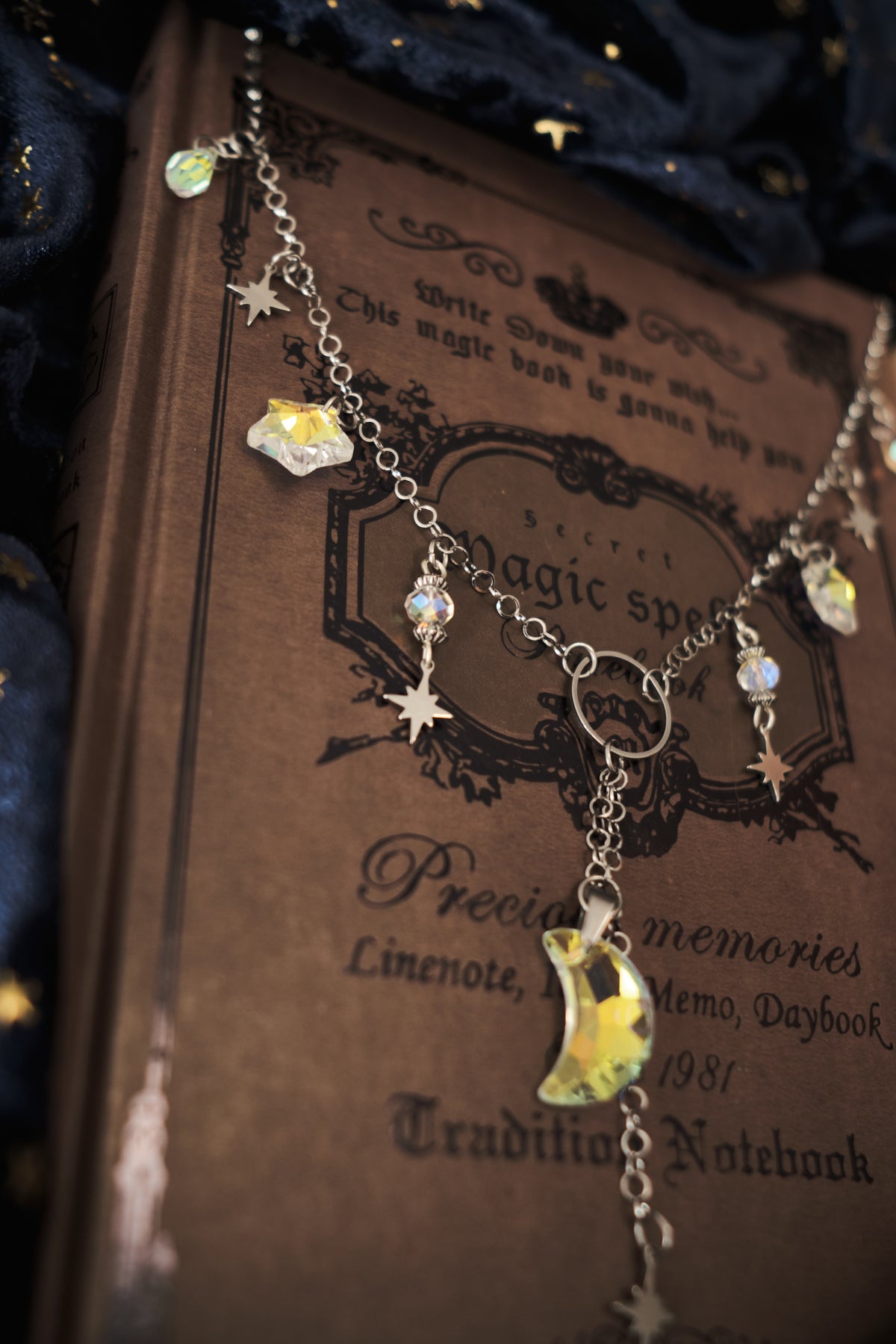 Collar Starfall, Gargantilla de Luna y Estrellas