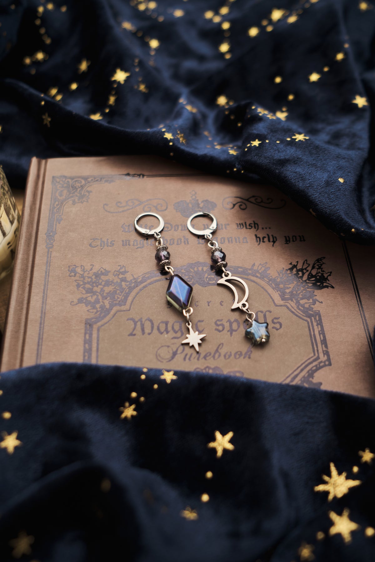 Pendientes de Luna y Estrella Estilo Whimsigoth