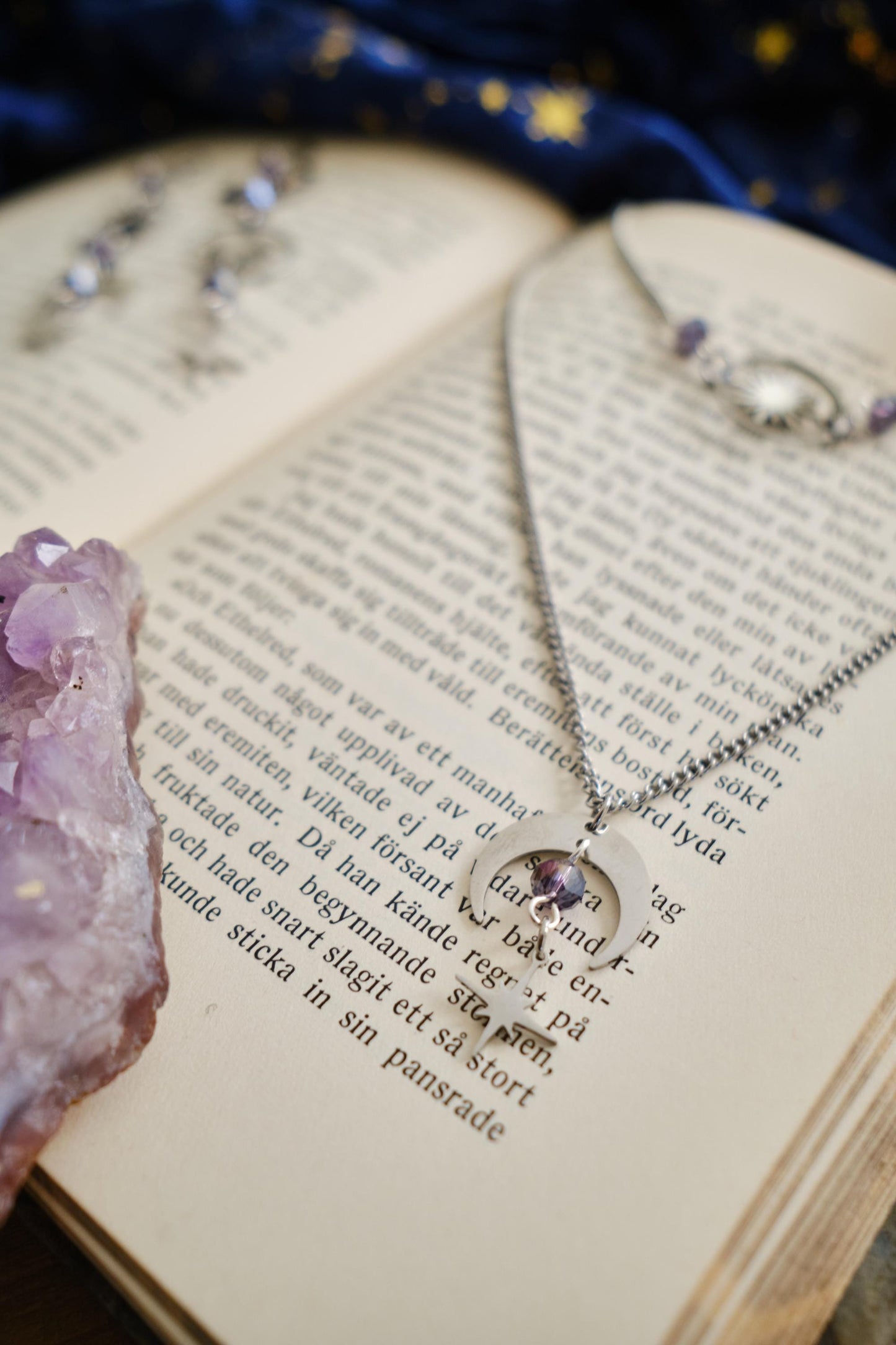 Witchy Choker Necklace, Celestial Silver Moon and Star Jewelry - Silver